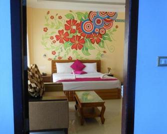 Tranquil Greens - Ramakkalmedu - Habitación