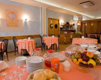 Albergo Ristorante Grigna - Mandello del Lario - Restaurante