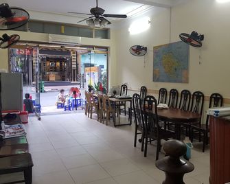 Catba - Withlocals - Cat Ba - Restaurant