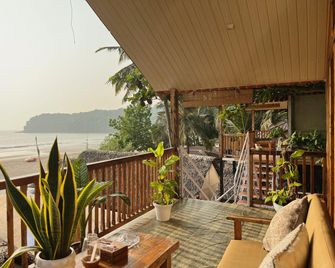 Ducknchill-Agonda - Canacona