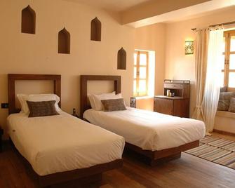 1st Gate Home- Fusion - Jaisalmer - Bedroom