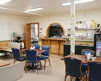 Foothills Lodge & Diner - Malone - Restaurant