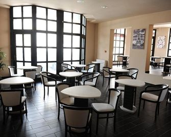 Hotel Minaret - Eger - Restaurante