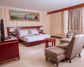Peacock Hotel - Daressalam - Schlafzimmer