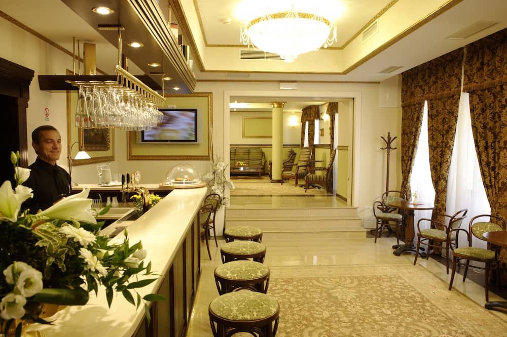 Spa Hotel Schlosspark - Karlovy Vary