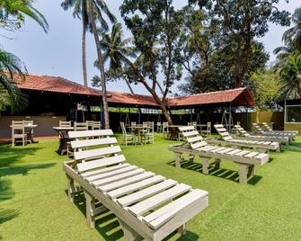 Rosa Bella Resort-Tbv - Baga - Hàng hiên
