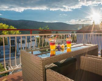 Apartment Ivona - Tribalj - Balcon