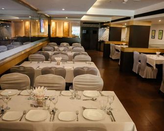 Hotel Winsar Park - Visakhapatnam - Restaurante