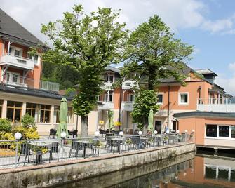 Strandhotel Burgstaller - Feld am See - Patio