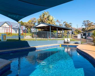 Beach Cabins Merimbula - Merimbula - Pool