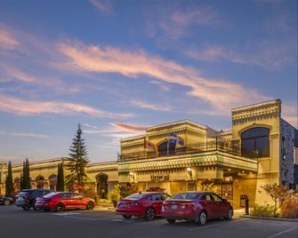 Best Western Hotel Universel Drummondville - Drummondville - Building