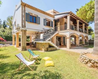 Villa Beach Bell Lloc - Es Mal Pas-Bon Aire - Building
