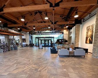 The Lodge at Mammoth Cave - Mammoth Cave - Lobby