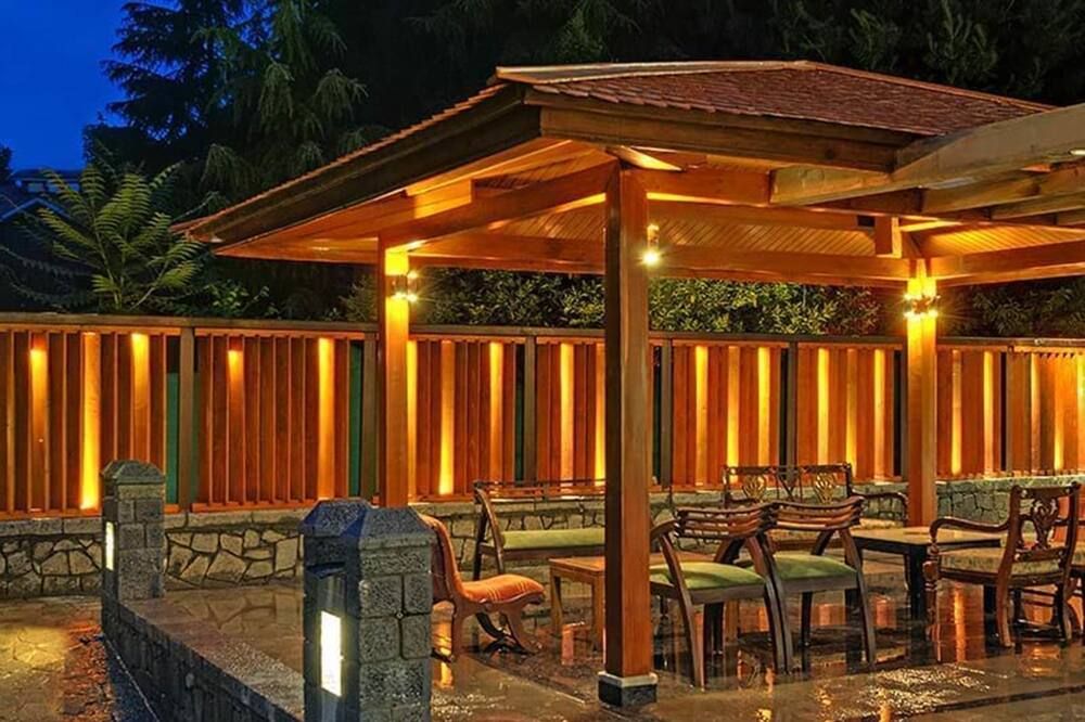 Fortune Resort Heevan, Srinagar - Member Itc Hotels' Group - Srinagar - Patio