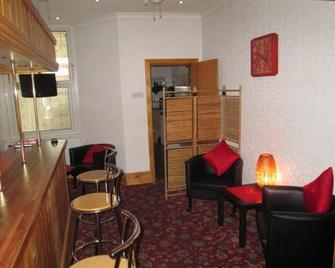 The Middleton - Blackpool - Living room