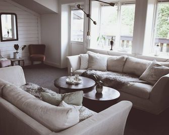 Hotell Villa Borgen - Visby - Living room
