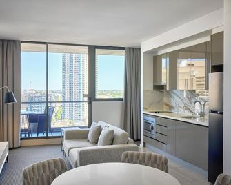 Meriton Suites Campbell Street, Sydney - Sydney