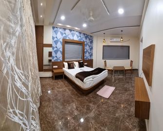 Hotel Abhijeet Executive - Barshi - Bedroom
