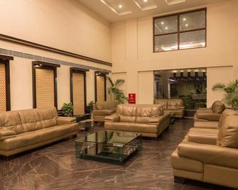 Hotel Softel Plaza - Dehradun - Lounge