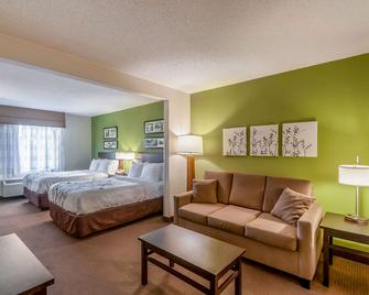 Sleep Inn and Suites Harrisonburg near University - Harrisonburg - Bedroom