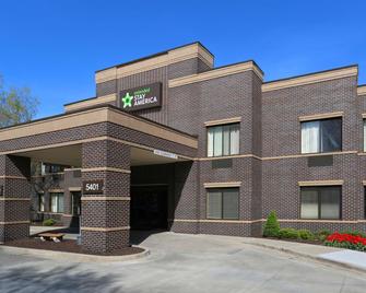 Extended Stay America Suites - Kansas City - Overland Park - Nall Ave - Overland Park - Building
