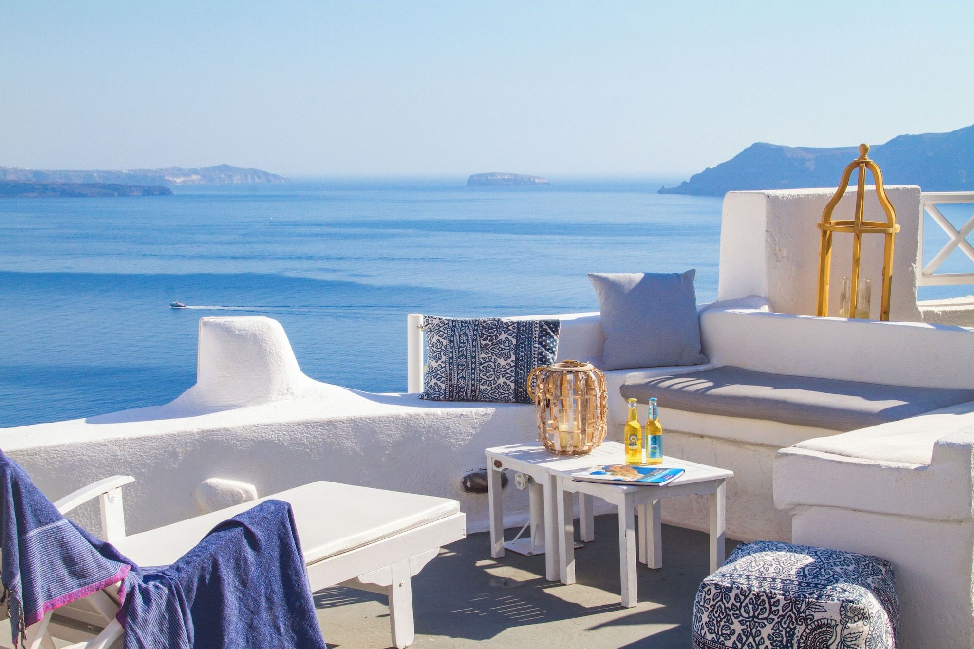 أليكزاندراس سويتس - أويا - شرفة