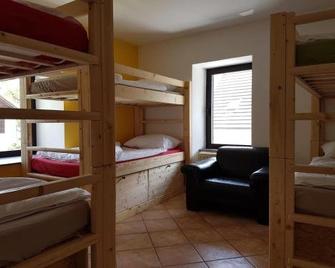 Hostel Bovec - Bovec - Camera da letto