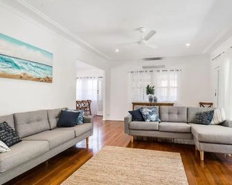 31 Beech Street - Evans Head - Sala de estar