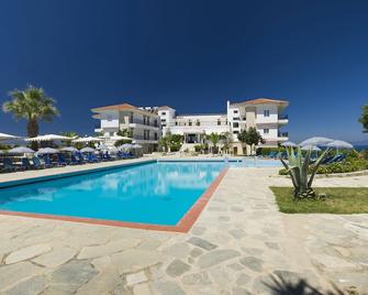 Hilltop - Chaniotis - Pool