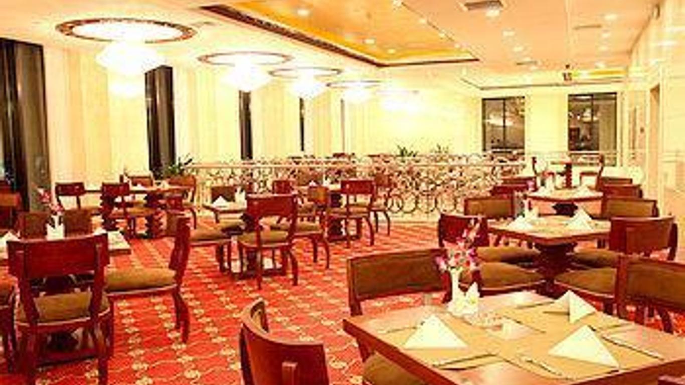 Wanfangyuan Business Hotel