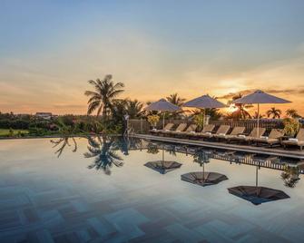 Legacy Hoi An Resort - הוי אן - בריכה