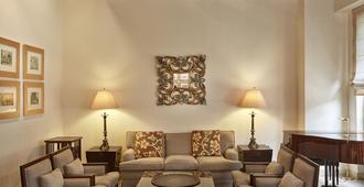 The Captain's House Boutique Hotel - Préveza - Living room