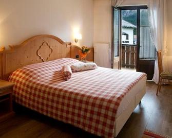 Hotel Posta - Sappada - Bedroom
