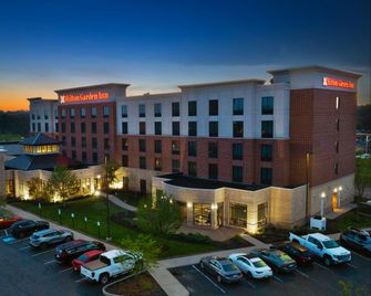 Hilton Garden Inn Akron - אקרון - בניין