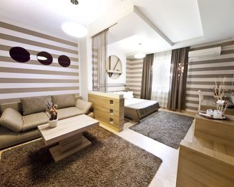 Hotel Confort - Cluj - Sala de estar
