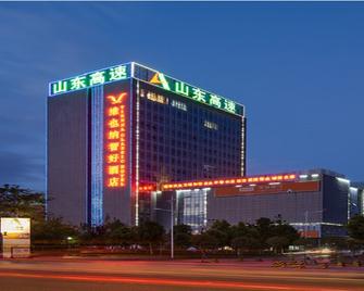 Vienna Hotel Kunming North Caiyun Road Asia - Kunming - Building
