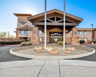 Comfort Inn - Benson - Edificio