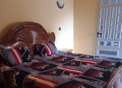 Private furnished air-conditioned room in GOUMEL Ziguinchor - Ziguinchor - Bedroom