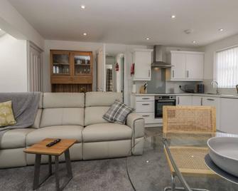 Betty's Loft - Ambleside - Living room