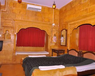 Hotel Gorakh Haveli - Jaisalmer - Phòng ngủ