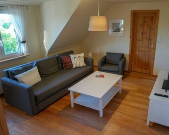 Ferienwohnung Woelfel - Gößweinstein - Sala de estar