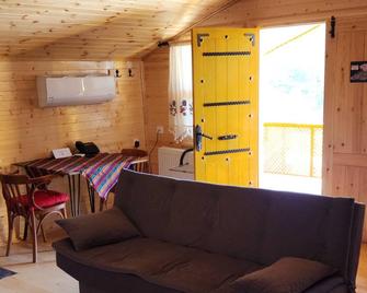Candarli Çifligi - İznik - Living room