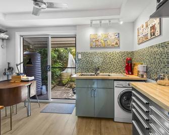 Stingray - Ballina - Kitchen