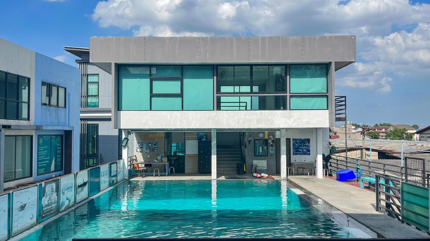 فول ريتش ريزيدنس