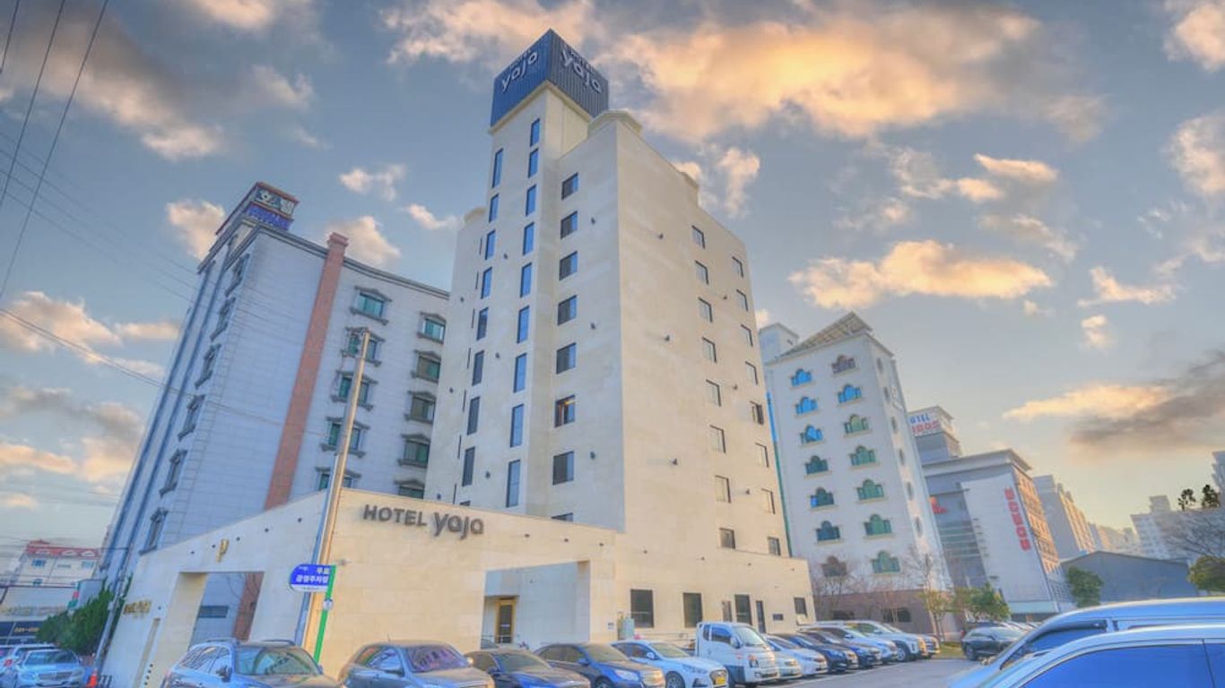 호텔야자 목포평화광장점