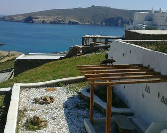 Amazing view at Agios Sostis beach - Agios Stefanos - Balkon