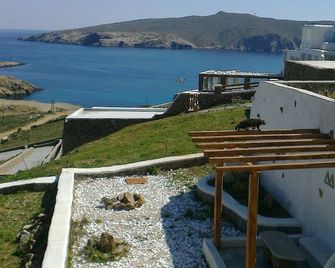 Amazing view at Agios Sostis beach - Agios Stefanos - Balkon