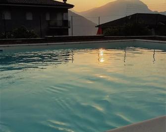 Il Sole House - Lierna - Pool