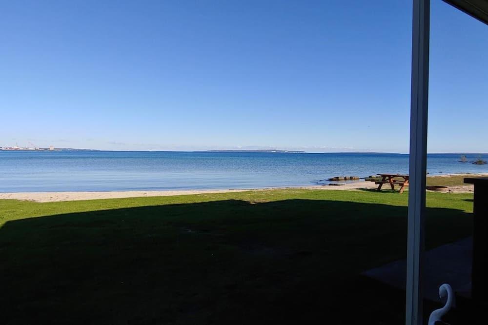 Discover Sunrise Beach Motel: Your Ideal Getaway in Mackinaw City