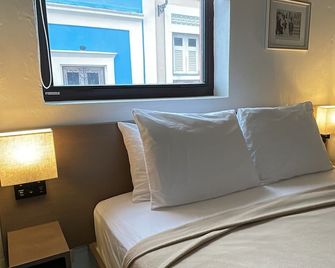 Hotel Colonial - Mayagüez - Camera da letto
